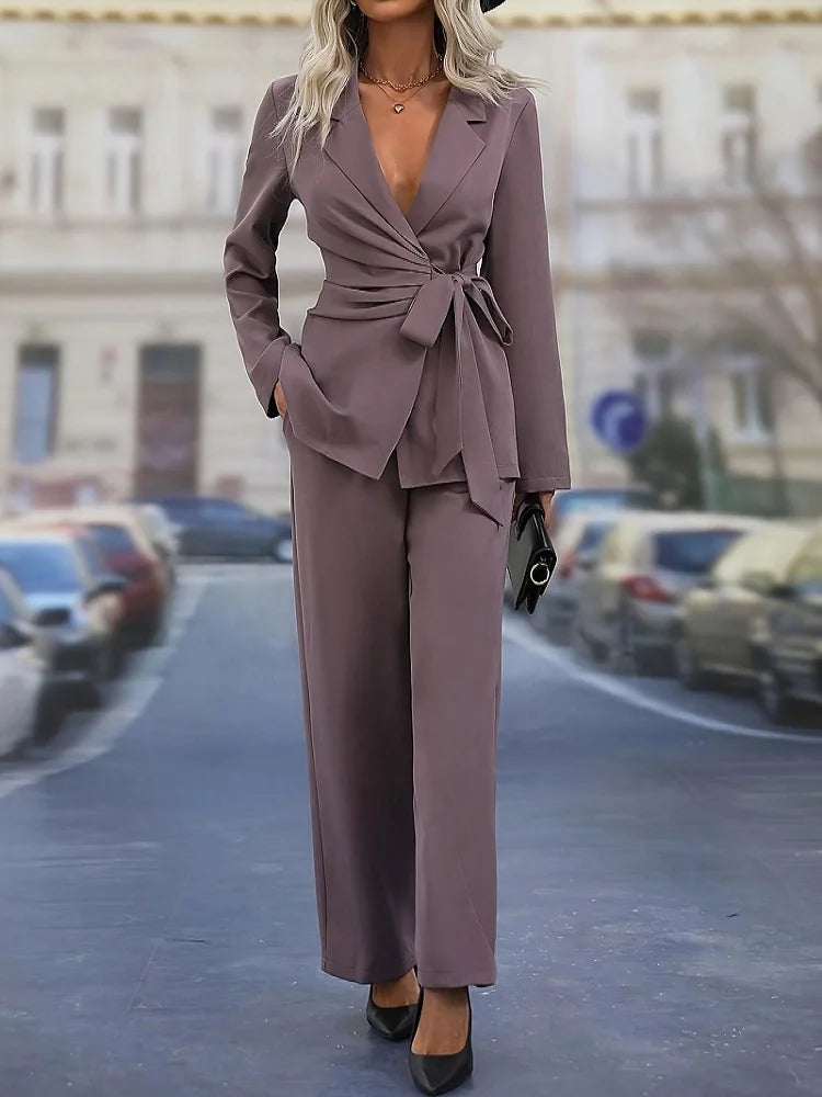 Women's plus size office suit