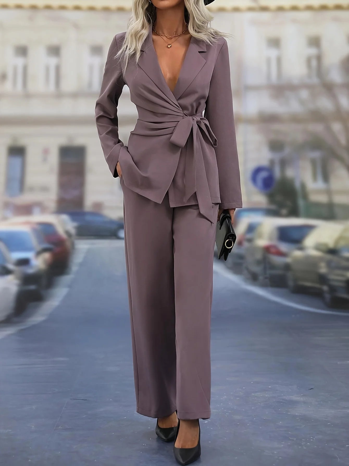 Women's plus size office suit